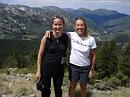 Laura og Sue paa peak 10420